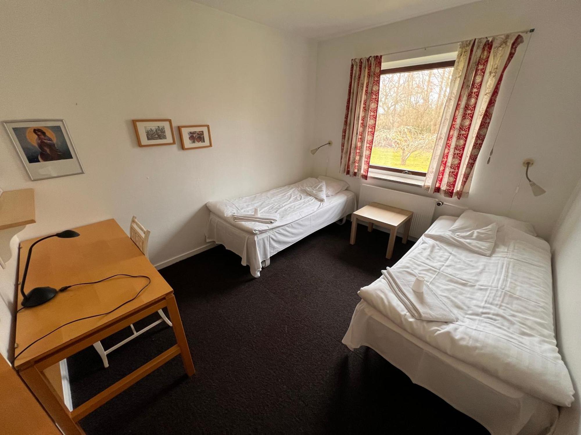 הסלב Emmaus Hostel מראה חיצוני תמונה