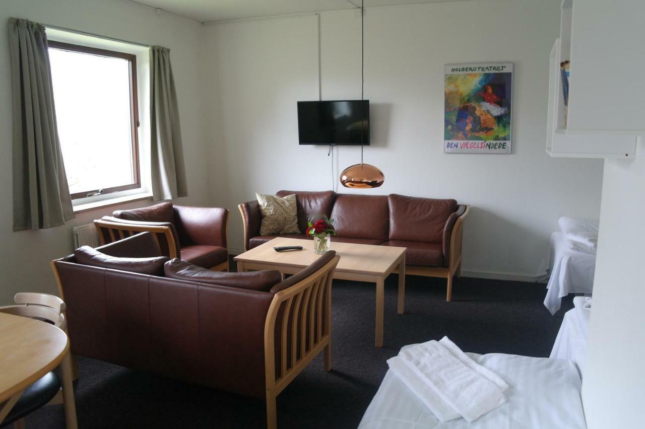 הסלב Emmaus Hostel מראה חיצוני תמונה